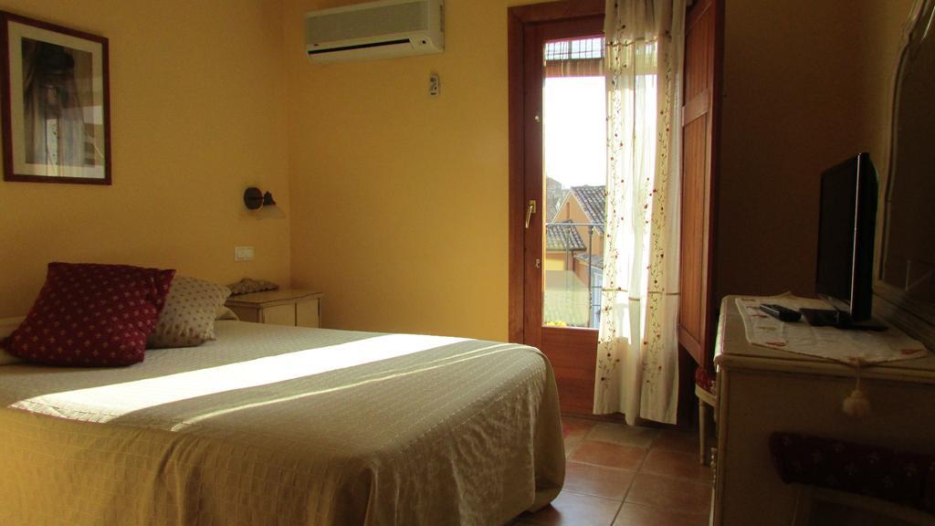 Hostal De La Luz Cuenca  Exterior photo